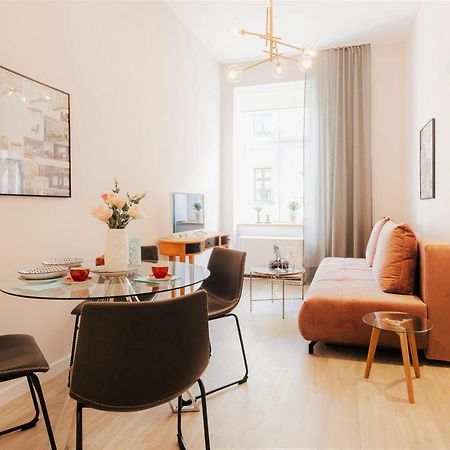 Delux Apartament Oldtown Kochanowskiego 30 Krakow Ngoại thất bức ảnh